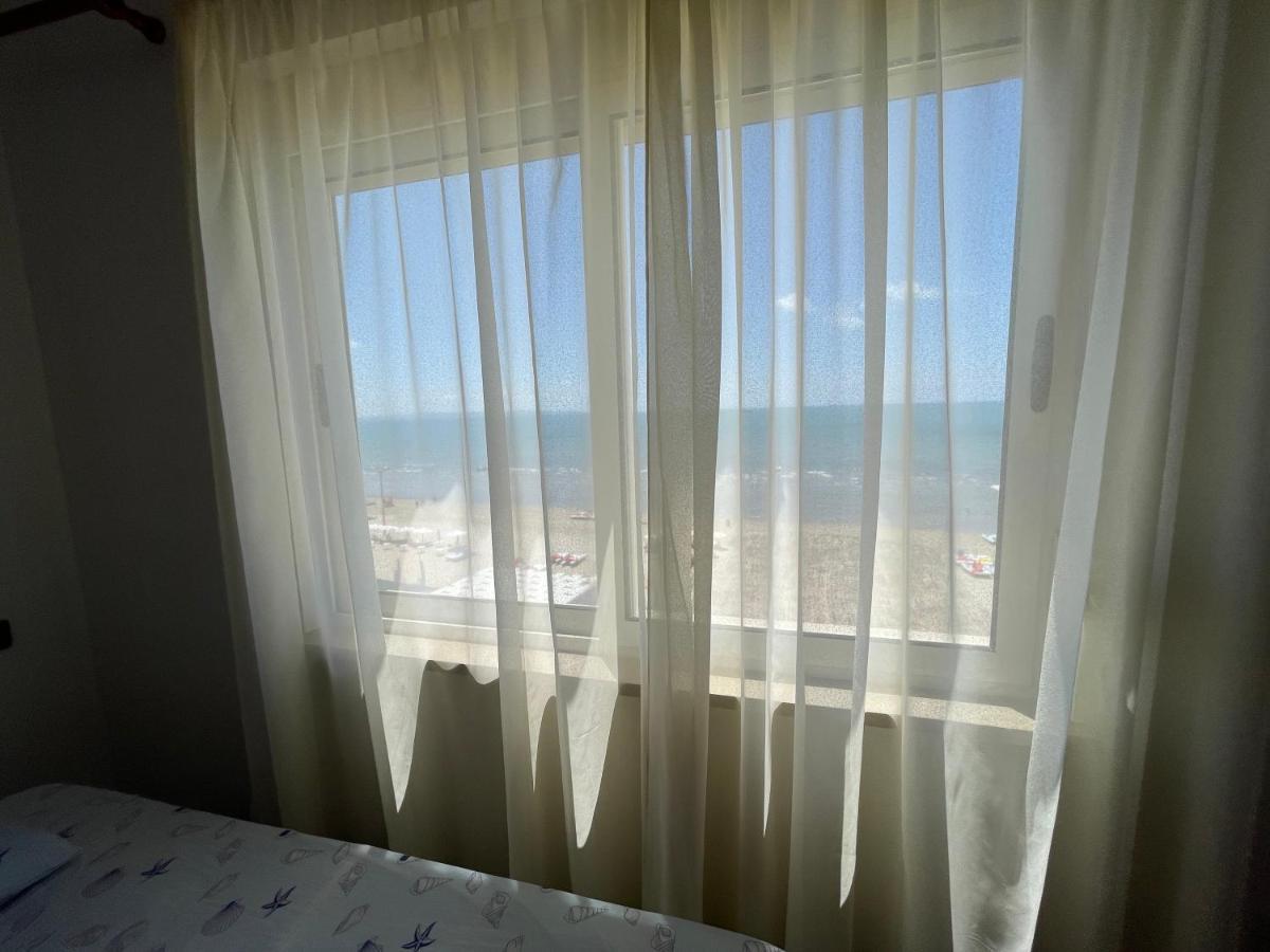 Seaview Right At The Apartament *