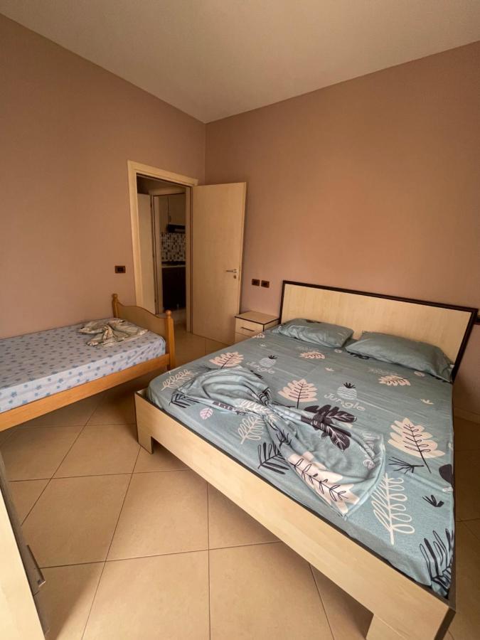 Seaview Right At The Apartament Durrës