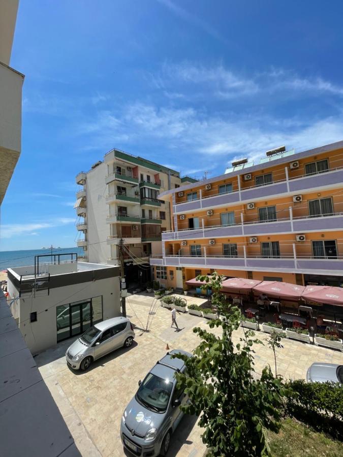 Seaview Right At The * Durrës
