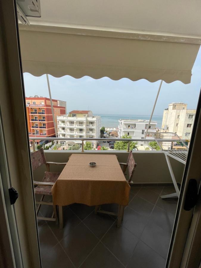 Seaview Right At The Apartament Durrës